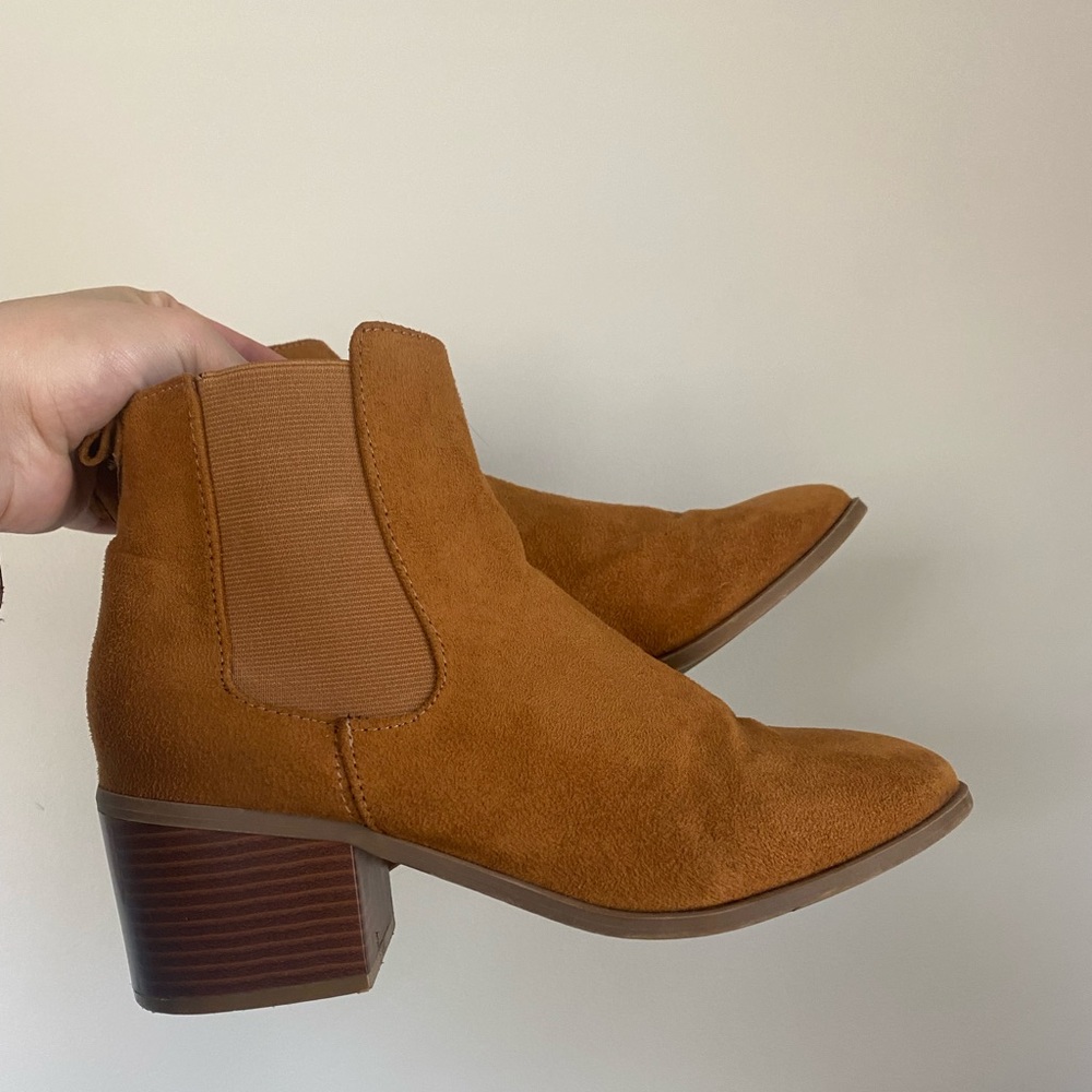 Gap chelsea boots